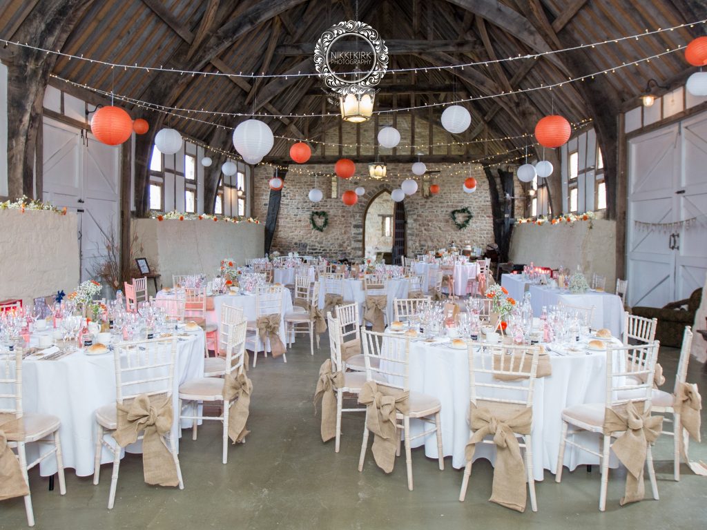 Nikki Kirk Photography Autumn wedding style