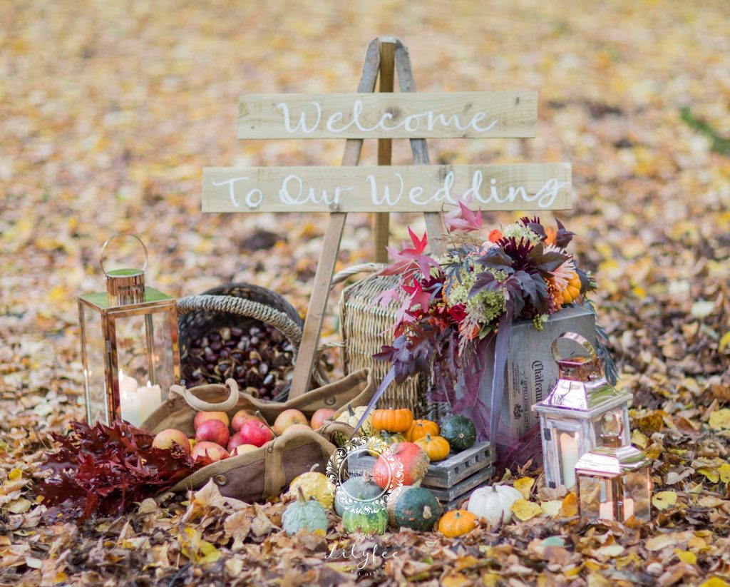 Autumn-wedding-ideas-documentary-wedding-photographer-Nikki-Kirk-Photography-Gloucestershire