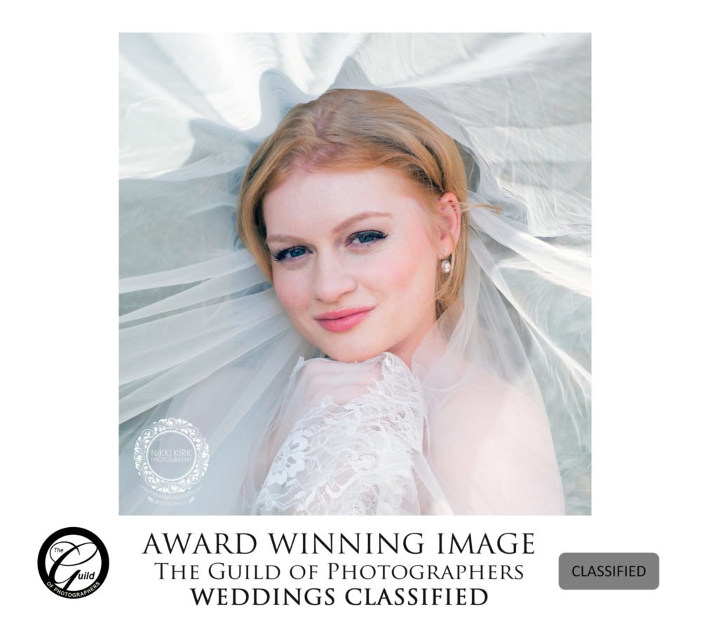 Nikki-Kirk-Photography-Award-Winning-Photographer-Rendcomb-College-wedding