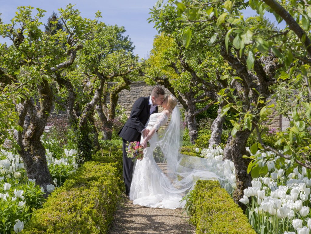 Nikki-Kirk-wedding-photography-Lords-of-the-Manor
