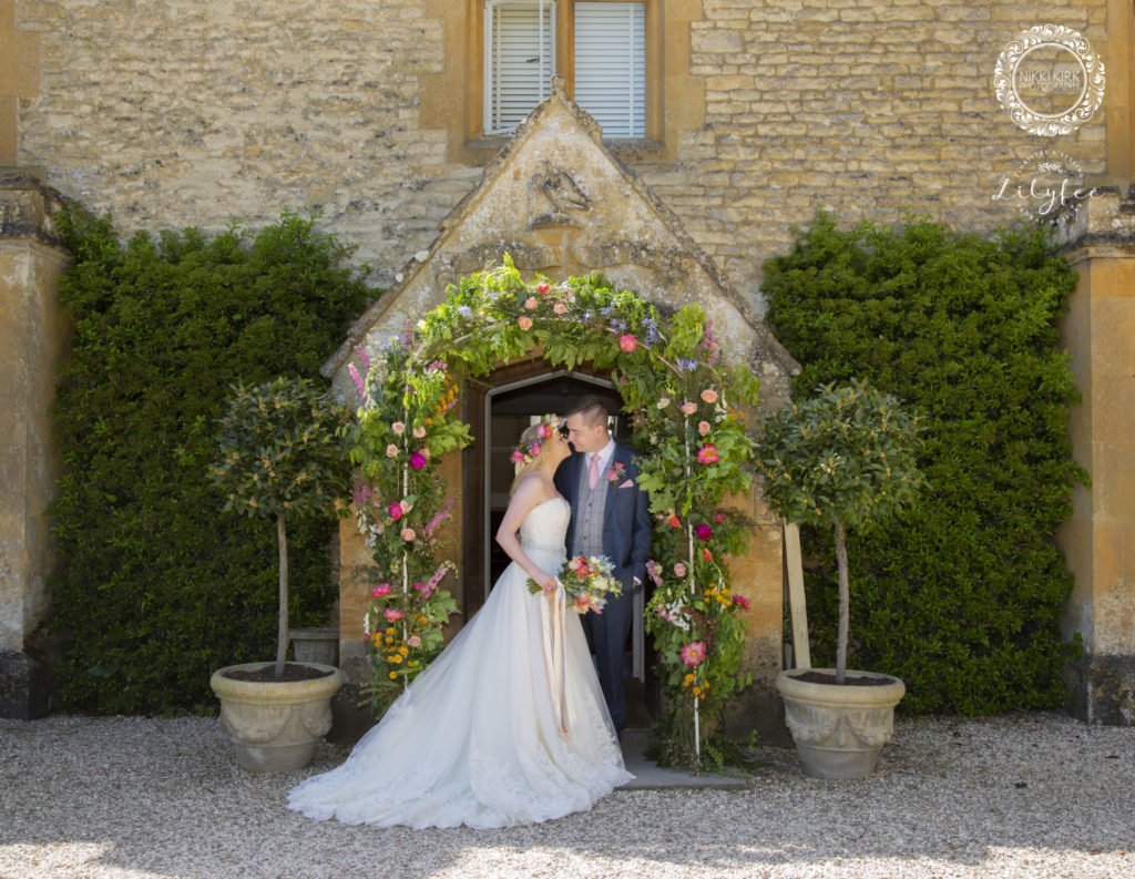 Nikki-Kirk-wedding-photography-Lords-of-the-Manor