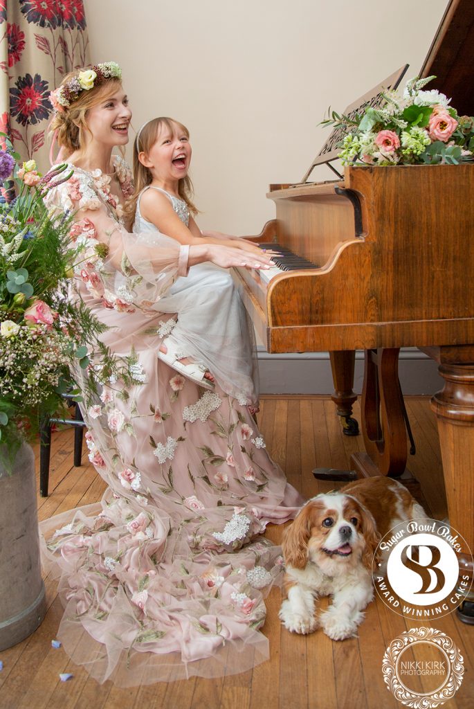 Afternoon-tea-wedding-ideas-Glenfall-House