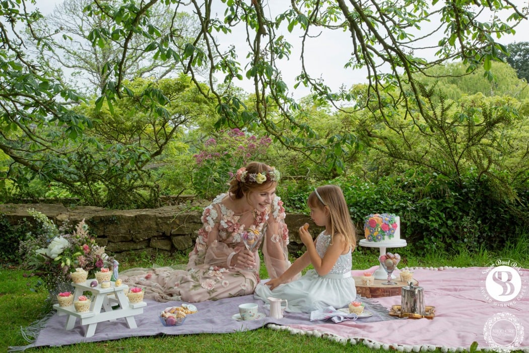 Afternoon-tea-wedding-ideas-Glenfall-House