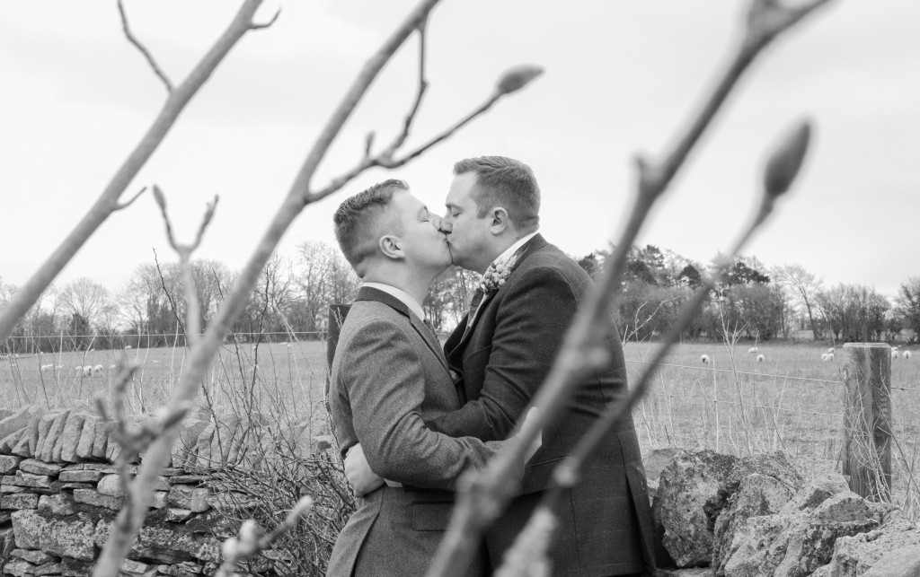 Cotswolds LGBTQ+ Wedding Photographer Nikki Kirk QGWP