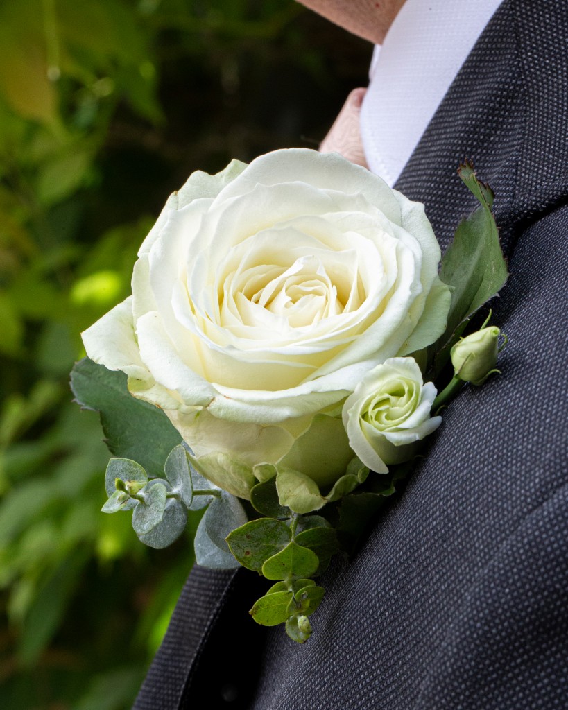 The Greenway Recommended Wedding Photographer Nikki Kirk